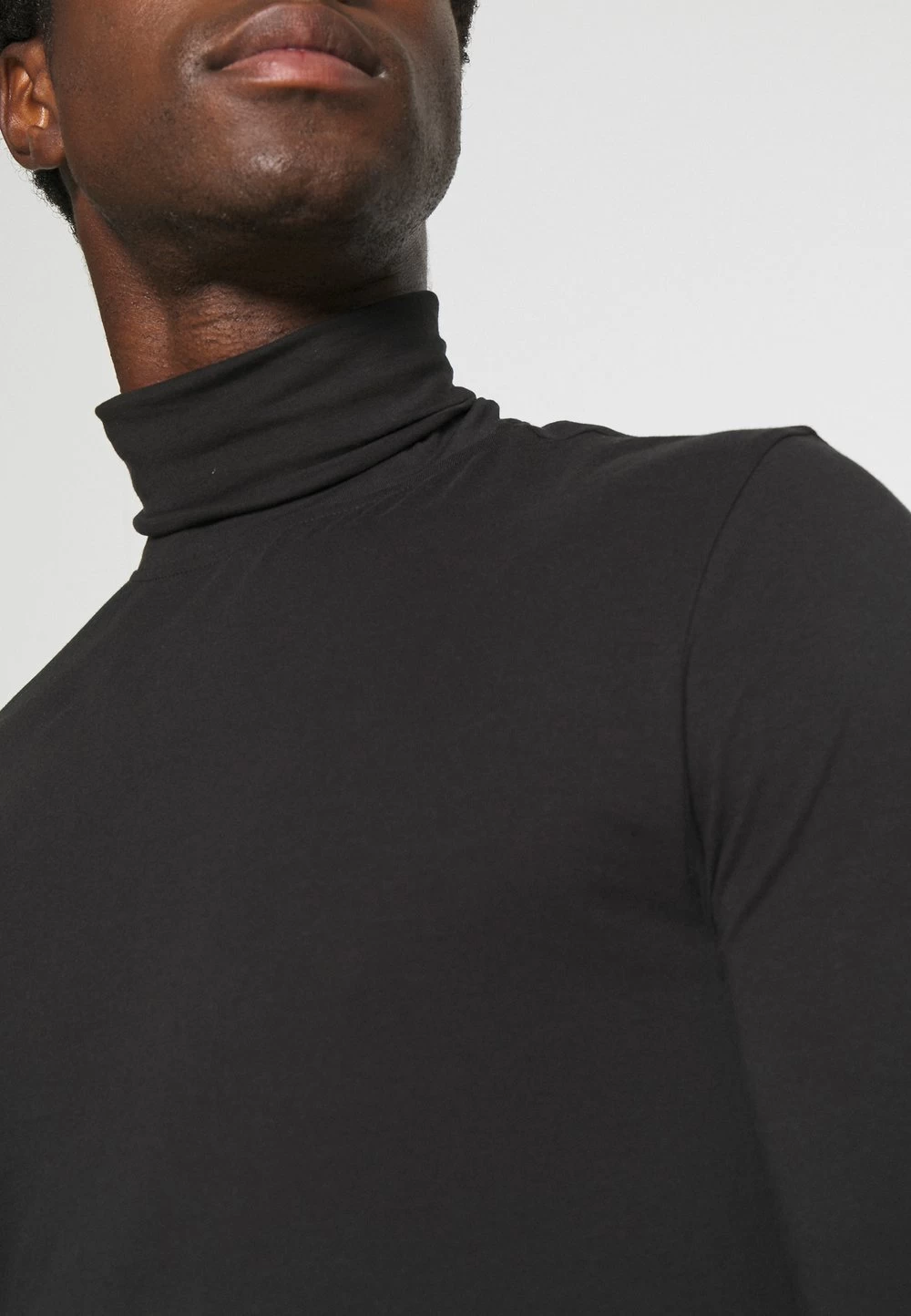 Pier One Assurance De L’Authenticité 2 PACK – T-shirt à Manches Longues T-shirts Col Roulé Homme 7 Pier One Assurance De L’Authenticité 2 PACK – T-shirt à Manches Longues T-shirts Col Roulé Homme – Image 7