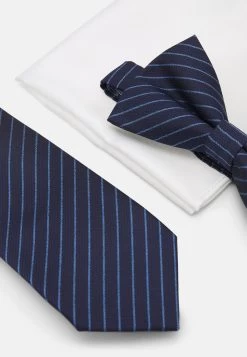 Prix Aimable Pier One SET – Cravate Pochettes De Costume Rayures Homme -Pier One 618c112a85dd4c9aa6f74c95e0bb792f