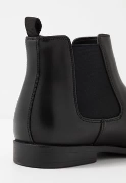 Vendre Pier One Bottines Boots Et Bottes Rond Homme -Pier One 61936d18f3184c09be7c734d72a01dd4