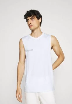 Pier One 3 PACK – Débardeur Prix De Lancement T-shirts Col Rond Homme -Pier One 61a05cf4425d4bf2bdd131c59455be16