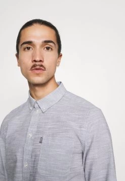 Prix Cassé Pier One Chemise Chemises Col à Boutons Homme -Pier One 61e9faef5c474269b204821bb4250b5d