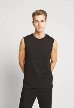 Pier One 3 PACK – T-shirt Basique Bonne Qualité T-shirts & Polos Col Rond Homme -Pier One 62c6701b340e420ebe16749abebd4e0c