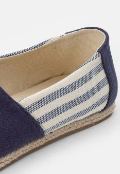 Pier One Prix Gelé Espadrilles Rond Unisex -Pier One 69314eaa0e424f77864e97404b066aea