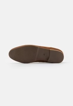 Réduction Pier One Mocassins Mocassins Et Loafers Rond Homme -Pier One 6c4d9e8e6bac4995aee657237b8e791f