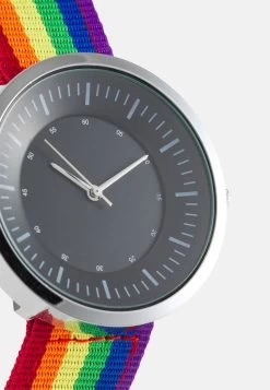 Pier One Marchandise De Première Qualité PRIDE SET UNISEX – Montre Montres Et Bijoux Boucle Ardillon 11 Pier One Marchandise De Première Qualité PRIDE SET UNISEX – Montre Montres Et Bijoux Boucle Ardillon -Pier One 6d5e40af39c4403cb46a930a5e364345