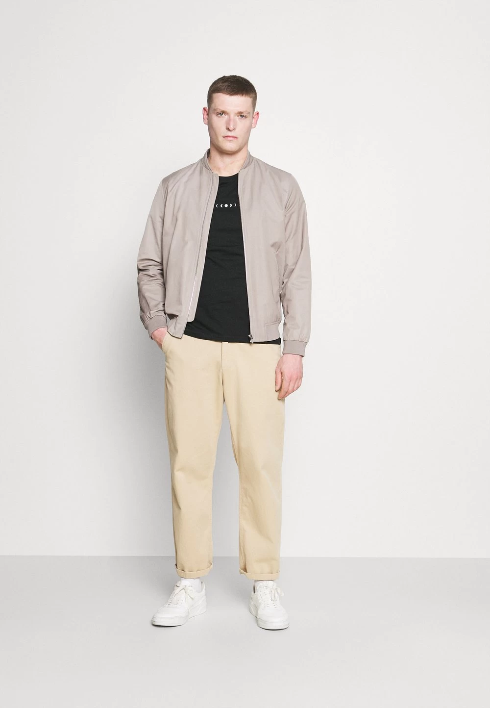 Pier One Prix Compétitif T-shirt Imprimé T-shirts Col Rond Homme 2 Pier One Prix Compétitif T-shirt Imprimé T-shirts Col Rond Homme – Image 2