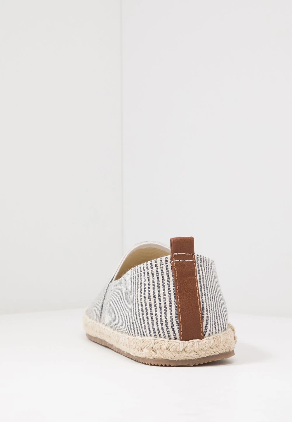 Bon Rapport Coût-Efficacité Pier One RENA ESPADRILLE UNISEX – Espadrilles Chaussures Basses Rond 4 Bon Rapport Coût-Efficacité Pier One RENA ESPADRILLE UNISEX – Espadrilles Chaussures Basses Rond – Image 4