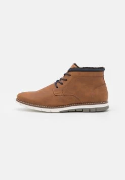 Pier One Prix Imbattable Chaussures à Lacets Derbies, Richelieus & Chaussures Bateau Rond Homme -Pier One 71a8ff315dcd47459556071eb34cddf7