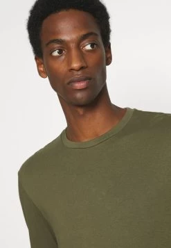 Bon Rapport Coût-Efficacité Pier One 3 PACK – T-shirt à Manches Longues T-shirts Col Rond Homme -Pier One 74db2bd0cf184eec91d2263c1009cdf1