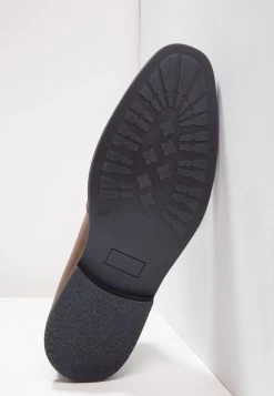 Pier One Se Vend Bas Prix Bottines Boots Et Bottes Rond Homme 10 Pier One Se Vend Bas Prix Bottines Boots Et Bottes Rond Homme -Pier One 756eca440fac41159a46464c8b1b7234