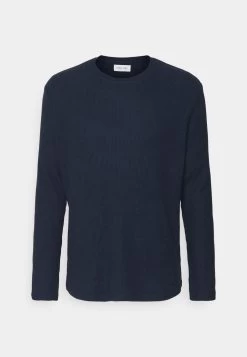 Prix Cassé Pier One RIBBED LOUNGE TOP – Haut De Pyjama Pyjamas Col Rond Homme -Pier One 7959243449c84cf094a0baddedd86f16 1