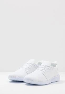 Pier One UNISEX – Baskets Basses Qualité Garantie 100% Baskets & Sneakers Rond Homme -Pier One 79c86406c8524503a4b3164cb63e62b6