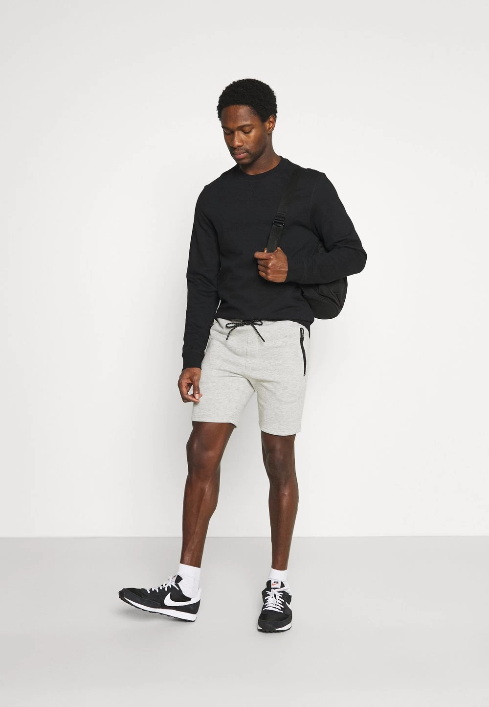 Pier One Prix Aimable Short Shorts Normale Homme 2 Pier One Prix Aimable Short Shorts Normale Homme – Image 2