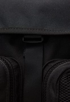 Prix Accessible Pier One UNISEX – Sac à Dos Sacs Fermeture à Clip -Pier One 7b22fab20b1a4fcda1bad1ca33016935