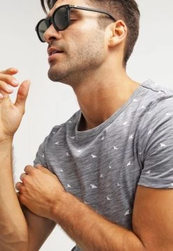 Pier One T-shirt Imprimé Prix Cassé T-shirts Col Rond Homme -Pier One 7b9b196937ec4e059d544cc474a5fbcd