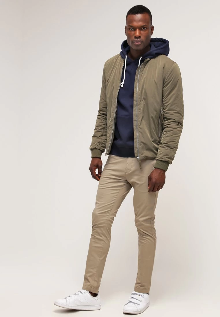 Pier One Prix Exclusifs Sweat à Capuche Sweats & Hoodies Homme 2 Pier One Prix Exclusifs Sweat à Capuche Sweats & Hoodies Homme – Image 2