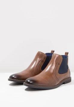 Pier One Se Vend Bas Prix Bottines Boots Et Bottes Rond Homme 8 Pier One Se Vend Bas Prix Bottines Boots Et Bottes Rond Homme -Pier One 7cf4681b230147ebb1af67d66866d271