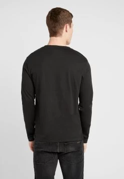 Pier One Vendre T-shirt à Manches Longues T-shirts Col Rond Homme 11 Pier One Vendre T-shirt à Manches Longues T-shirts Col Rond Homme -Pier One 7e5e4d2853a949059ecb8a67eb157f5d