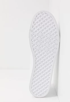 Prix Jamais Vus Pier One UNISEX – Baskets Basses Baskets & Sneakers Rond Homme -Pier One 7f6e8e10563c4bda9fbf509d09e1de76