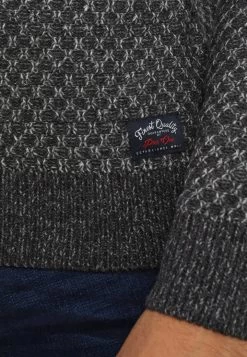 En Promotion Pier One Pullover Pulls & Gilets Col Rond Homme -Pier One 82e9063090f248baab925422fe01468d