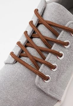 Assurance De L’Authenticité Pier One UNISEX – Baskets Basses Baskets & Sneakers Rond 11 Assurance De L’Authenticité Pier One UNISEX – Baskets Basses Baskets & Sneakers Rond -Pier One 8956e04325d546cdaaf9eb7ba229d6e9