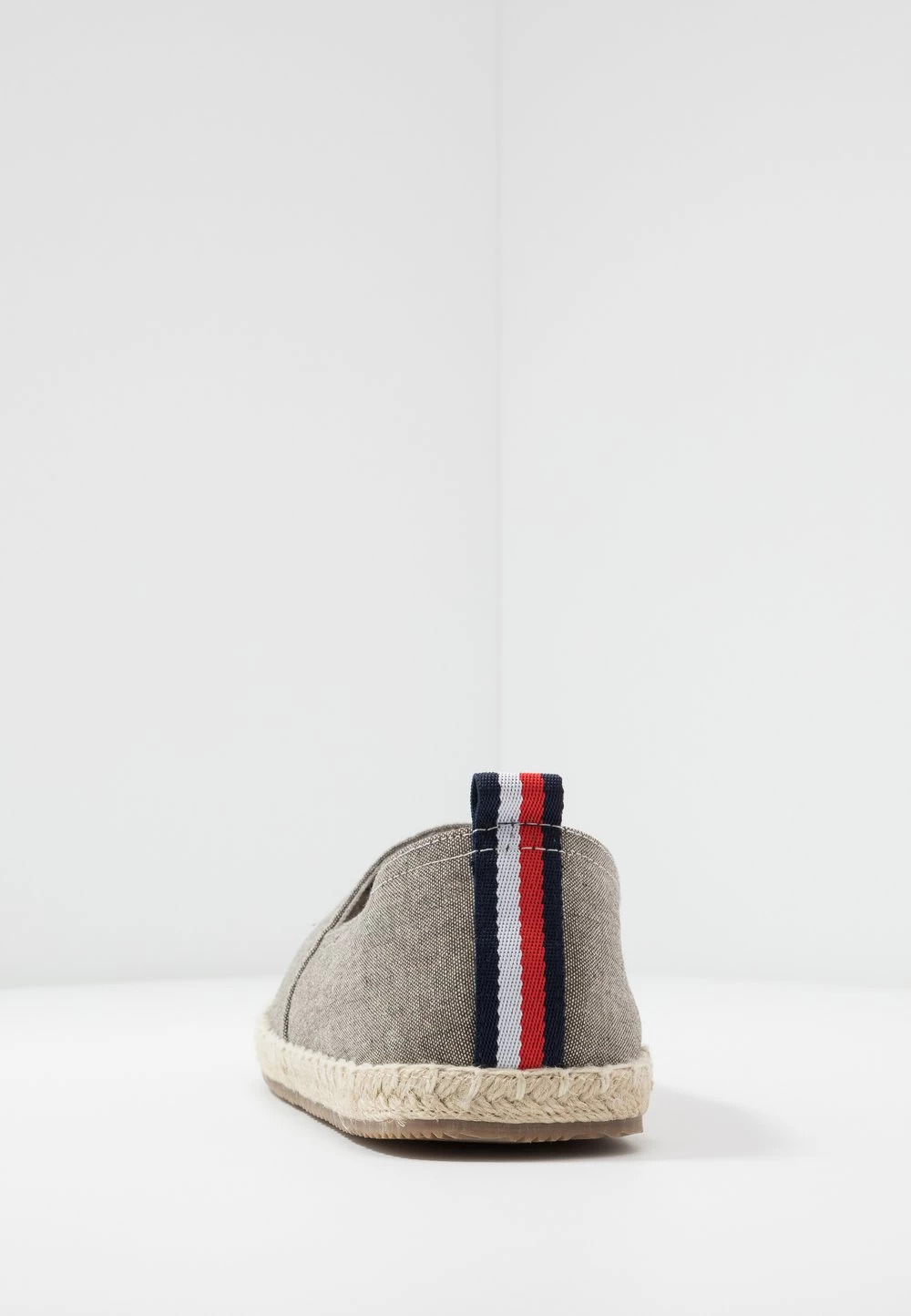 Prix Distinctifs Pier One UNISEX – Espadrilles Rond 4 Prix Distinctifs Pier One UNISEX – Espadrilles Rond – Image 4