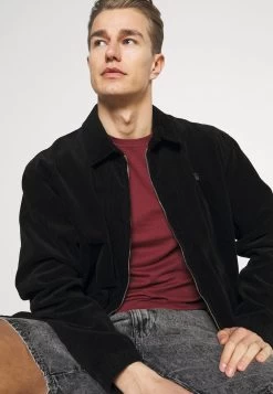 Pier One 5 PACK – T-shirt Basique Prix Sacrifiés T-shirts Col Rond Homme -Pier One 8c7ca28aba444f0ca09b550c10abc589