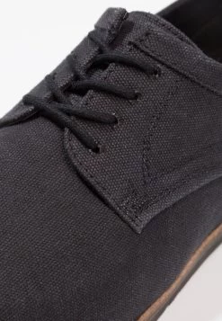 Pier One Marchandise De Première Qualité Chaussures à Lacets Derbies Et Richelieus Rond Homme -Pier One 8e57475d63f1411c94cff9ca84e3b428