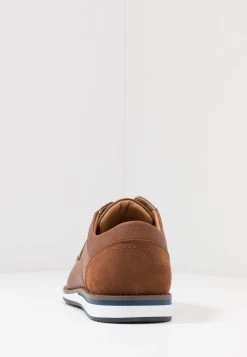 Meilleure Qualité Pier One Chaussures à Lacets Derbies, Richelieus & Chaussures Bateau Rond Homme -Pier One 90e0d7d45d1e43248dbd7971b34511a6