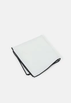 Pier One CHRISTMAS GIFT SET – Cravate Marchandise De Première Qualité Cravates Et Nœuds Papillon Homme Homme -Pier One 917120fd06f44af0a2aa46e10a358600