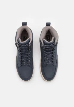 Remise En Ligne Pier One Baskets Basses Baskets & Sneakers Rond Homme 9 Remise En Ligne Pier One Baskets Basses Baskets & Sneakers Rond Homme -Pier One 951f5edf5d13435e94c0a014e716314d