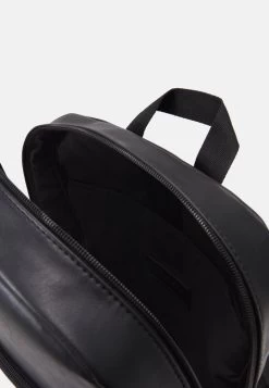 Pier One Prix Imbattable UNISEX – Sac à Dos Sacs Compartiment Pour Pc Portable -Pier One 960a39448abf482aa9ef216b95dbad94