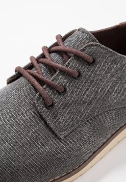 Pier One Chaussures à Lacets Prix Compétitif Derbies Et Richelieus Rond Homme 11 Pier One Chaussures à Lacets Prix Compétitif Derbies Et Richelieus Rond Homme -Pier One 96aed770bfd645eeb8f291fdf8bcd01e