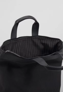 Prix Équitable Pier One UNISEX – Sac à Dos Sacs Compartiment Pour Téléphone Portable -Pier One 97a14564f960490a817611053ade9f36