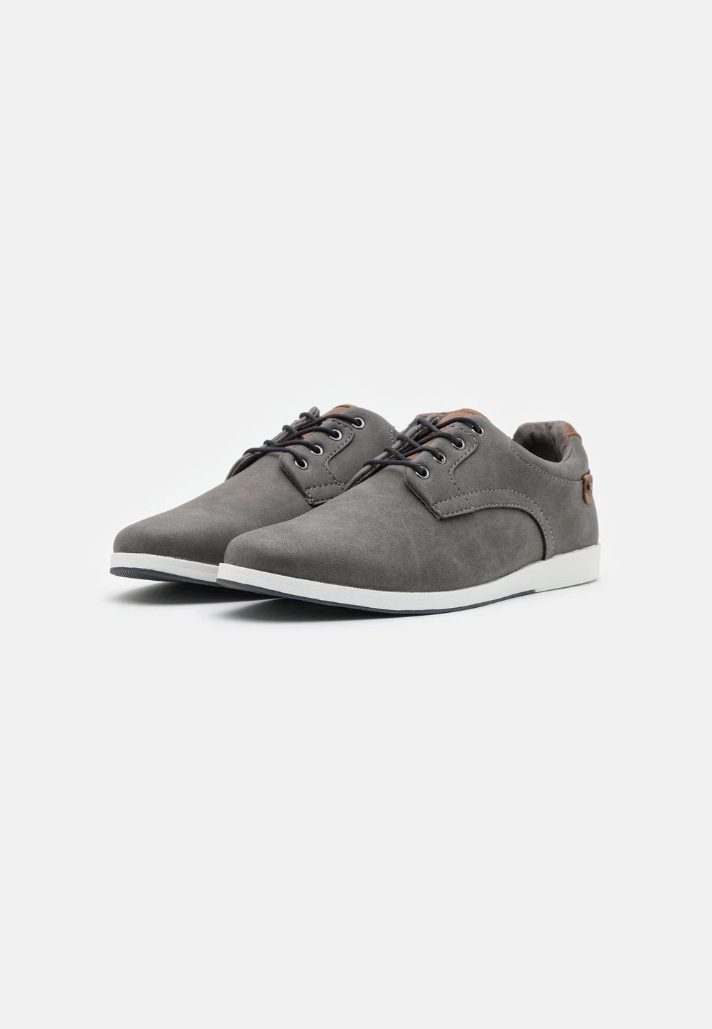 Pier One Chaussures à Lacets Bas Prix Derbies, Richelieus & Chaussures Bateau Rond Homme 2 Pier One Chaussures à Lacets Bas Prix Derbies, Richelieus & Chaussures Bateau Rond Homme – Image 2