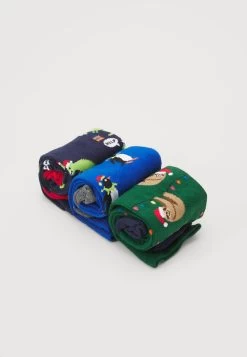 Pier One Meilleure Qualité XMAS GIFT BOX 3 PACK – Chaussettes Sous-vêtements & Chaussettes Multicolore Homme 12 Pier One Meilleure Qualité XMAS GIFT BOX 3 PACK – Chaussettes Sous-vêtements & Chaussettes Multicolore Homme -Pier One 9e264adb1ca64b9f99a8f1e4e3d1173d