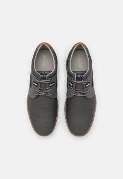 Pier One Promos Chaussures à Lacets Derbies Et Richelieus Rond Homme -Pier One a2530f3c6efb4f0988d6e5d16b20a95d