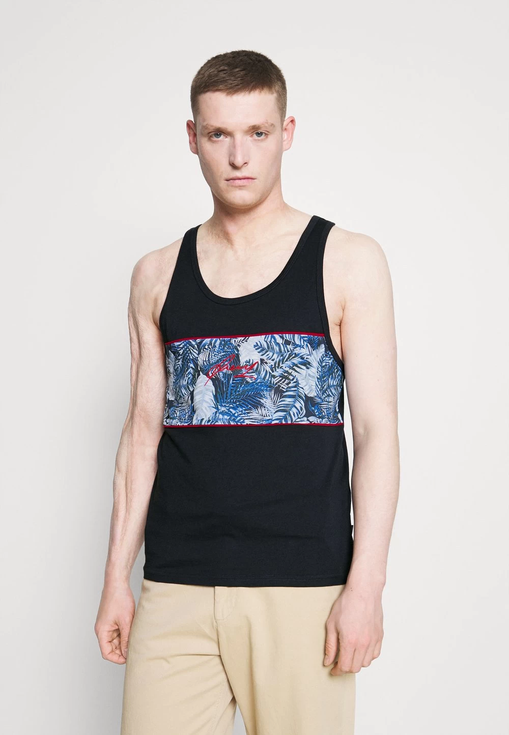 En Remise Pier One Débardeur T-shirts Col Rond Homme 1 En Remise Pier One Débardeur T-shirts Col Rond Homme