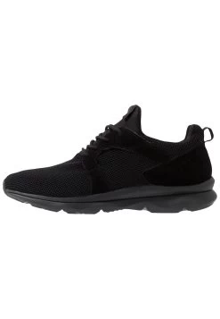 Pier One Baskets Basses Prix Dégriffé Sneakers Rond Homme 13 Pier One Baskets Basses Prix Dégriffé Sneakers Rond Homme -Pier One a43872673e9f485bbf06c7b283d4306d 1