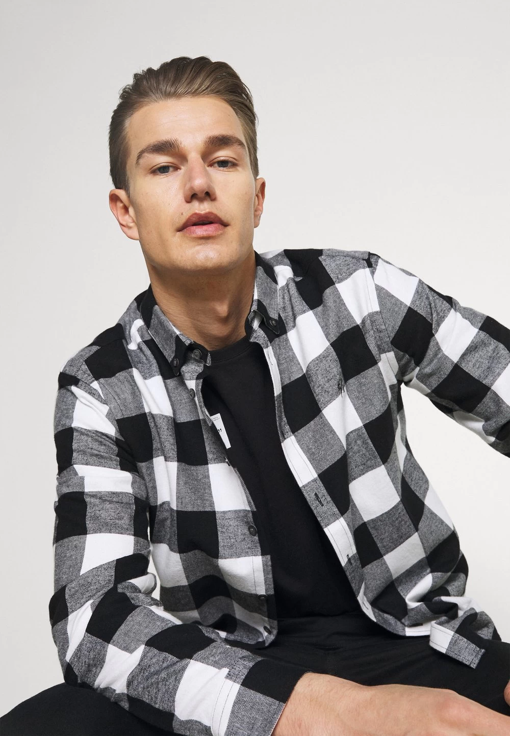 Pier One T-shirt Imprimé Assurance De L’Authenticité T-shirts Col Rond Homme 5 Pier One T-shirt Imprimé Assurance De L’Authenticité T-shirts Col Rond Homme – Image 5