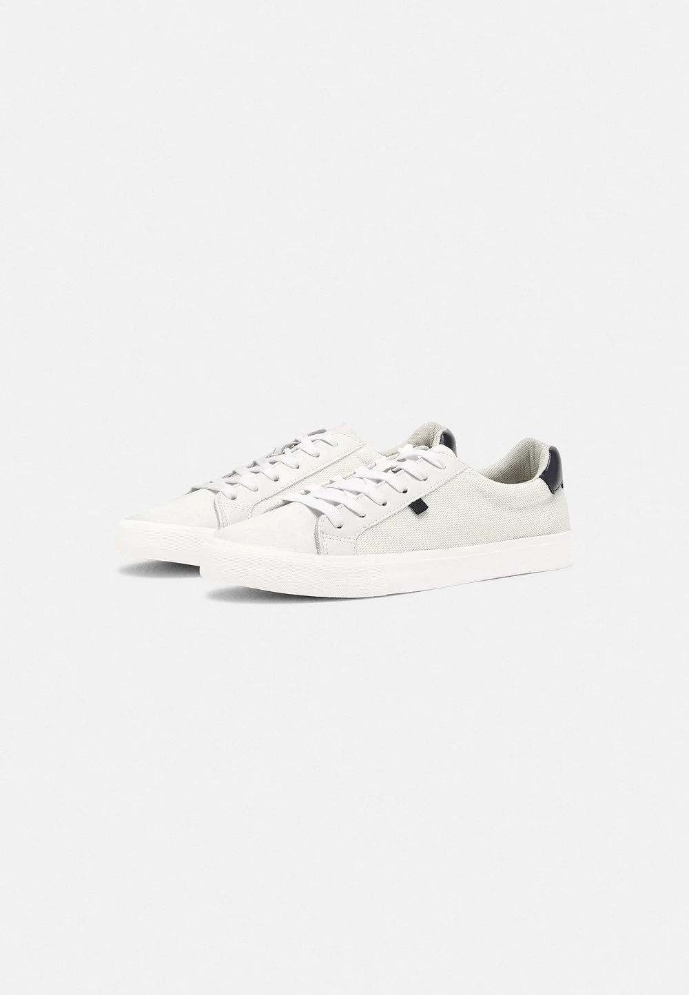 Prix Aimable Pier One Baskets Basses Sneakers Rond Unisex 2 Prix Aimable Pier One Baskets Basses Sneakers Rond Unisex â Image 2