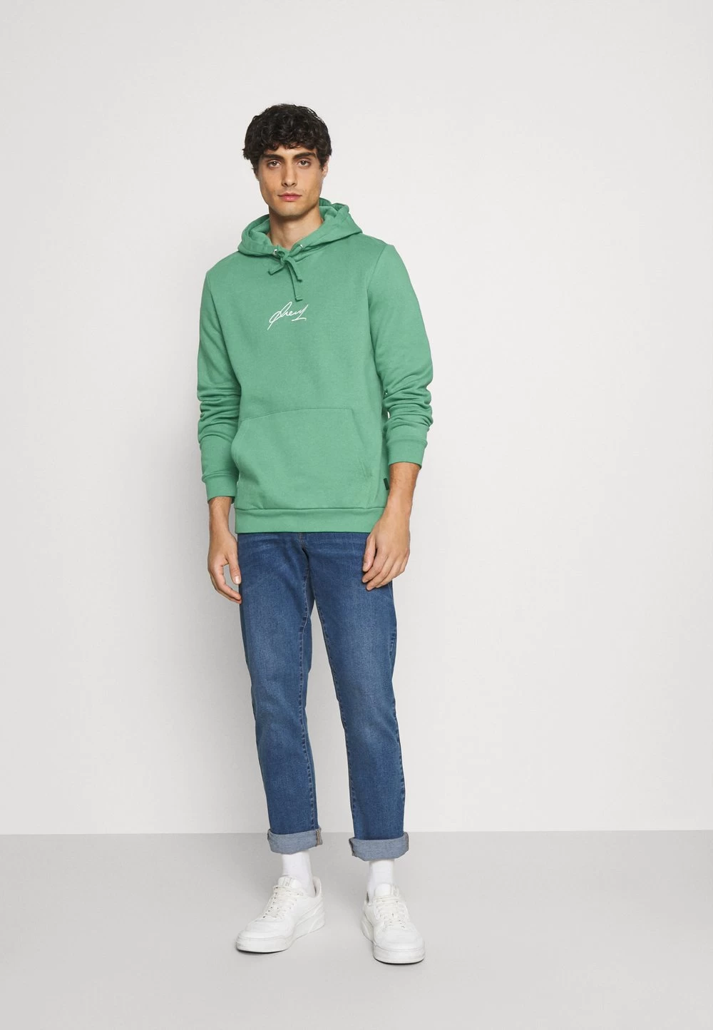 Pier One SCRIPT HOODIE – Sweat à Capuche Prix Distinctifs Pulls Et Gilets Homme 2 Pier One SCRIPT HOODIE – Sweat à Capuche Prix Distinctifs Pulls Et Gilets Homme – Image 2
