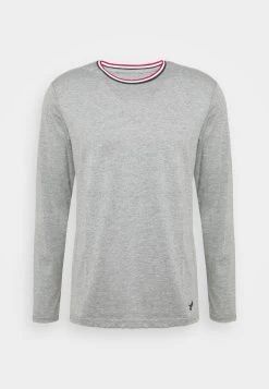 Pier One T-shirt à Manches Longues Soldes T-shirts Col Rond Homme -Pier One acabfd9914f84c4ba7c0bd6ec897589c