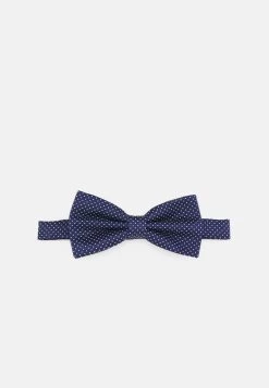 Pier One SET – Cravate Prix Sympa Pochettes De Costume Couleur Unie Homme -Pier One af1d07b6967f45e28de678ee377d11c3