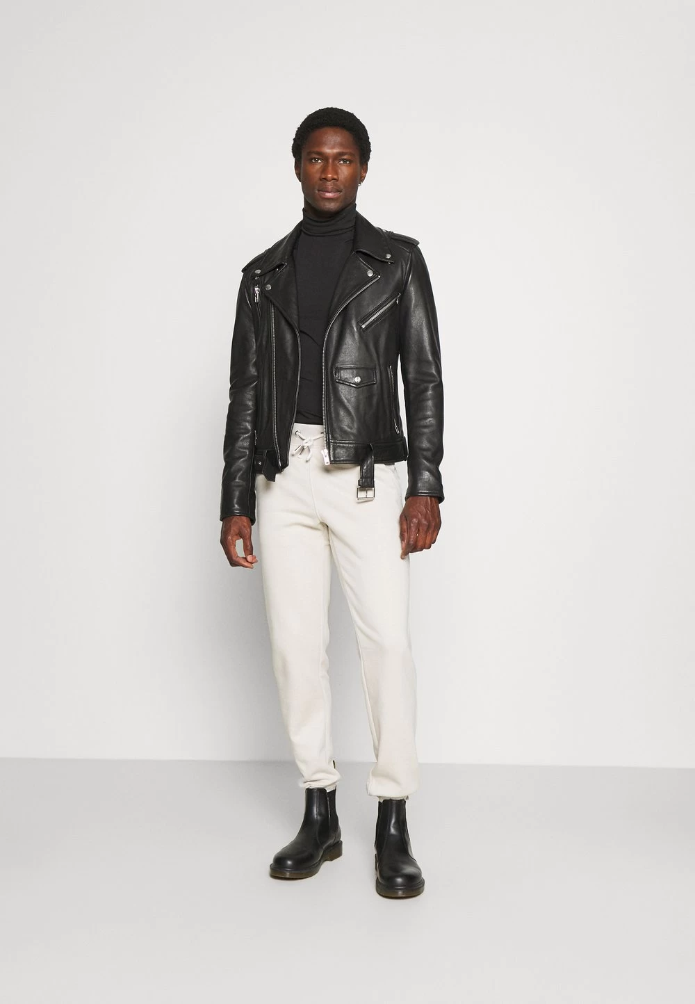 Pier One Assurance De L’Authenticité 2 PACK – T-shirt à Manches Longues T-shirts Col Roulé Homme 1 Pier One Assurance De L’Authenticité 2 PACK – T-shirt à Manches Longues T-shirts Col Roulé Homme