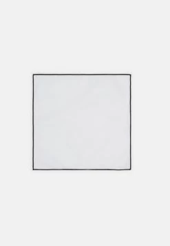 Prix Légers Pier One SET – Mouchoir De Poche Pochettes De Costume Couleur Unie Homme -Pier One b26a51d4ab0f45c7b8d21b75232bcc2f