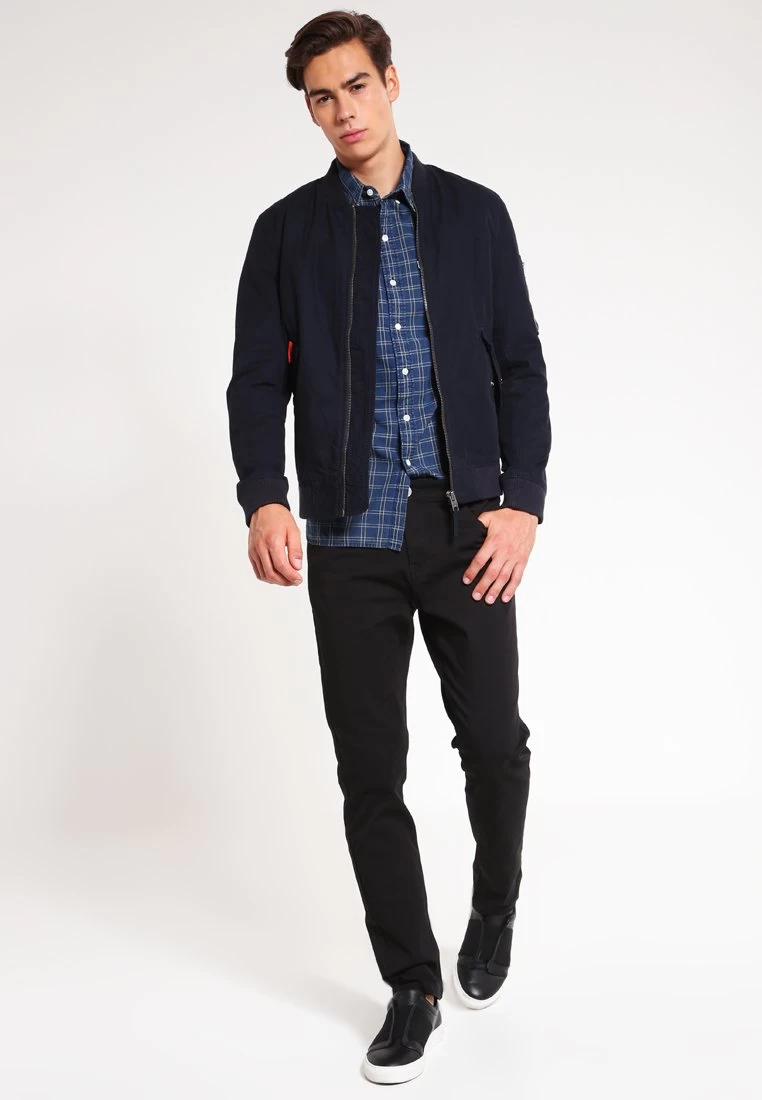 Pier One Pantalon Classique Prix Avantageux Pantalons Normale Homme 2 Pier One Pantalon Classique Prix Avantageux Pantalons Normale Homme â Image 2