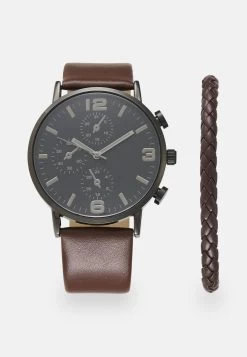 Prix Abordable Pier One SET – Montre Montres Et Bijoux Boucle Ardillon Homme -Pier One b5bb67abc283462d8848f4f4cd6104f6