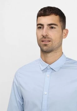 Pier One 2 PACK – Chemise Classique Prix Exclusifs Costumes & Cravates Col Kent Homme 14 Pier One 2 PACK – Chemise Classique Prix Exclusifs Costumes & Cravates Col Kent Homme -Pier One b6ee3598b6984fac95e4aa81de041243