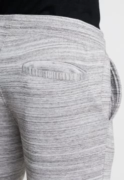 Pier One Prix Bradés Short Shorts Normale Homme -Pier One bc147cd9981d4ecd970572e1226d94d7